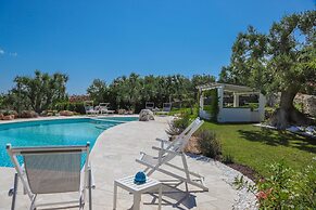 TD Trulli di Bouganville w/ Large Amazing Pool