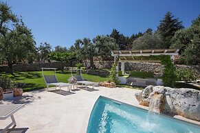 TD Trulli di Bouganville w/ Large Amazing Pool