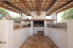 TD Trulli di Montaltino with Stunning Huge Pool