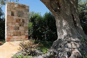 TD Trulli di Montaltino with Stunning Huge Pool