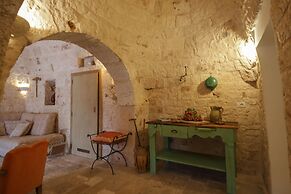 TD Trulli di Montaltino with Stunning Huge Pool