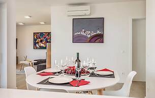 JAZZ at Rova Apartment Lun