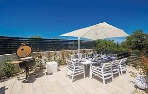 JAZZ at Rova Apartment Lun