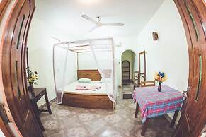 Rupa's Hotel Arugambay