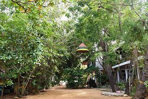 Rupa's Hotel Arugambay