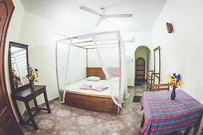 Rupa's Hotel Arugambay