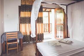 Rupa's Hotel Arugambay