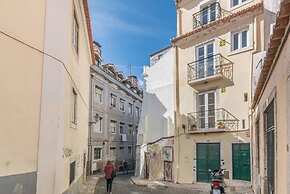 Charming Apartment in Alfama