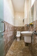 Marine Hotel & Apartment