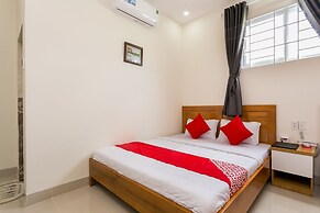 Marine Hotel & Apartment