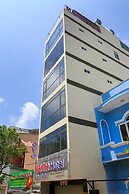 Marine Hotel & Apartment