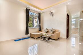 Marine Hotel & Apartment