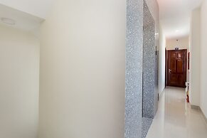 Marine Hotel & Apartment