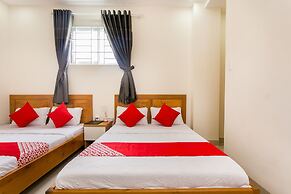 Marine Hotel & Apartment