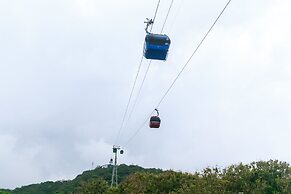 Marine Hotel & Apartment