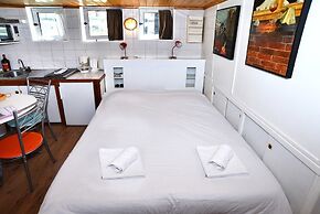 Studio Péniche Centre Lyon Insolite