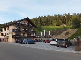 Gasthof zum Löwen Enzklösterle