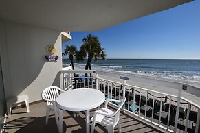 0102 Waters Edge Resort 2 Bedroom Condo by RedAwning