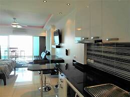 Fantastic sea View Beach Condo