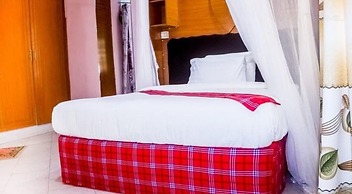 Amboseli Getaway Hotel