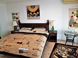 Sea View 2 bed Condo Pattaya