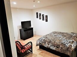 Sea View 2 bed Condo Pattaya