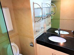 Sea View 2 bed Condo Pattaya