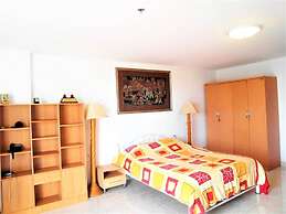 Sea View 1 bed Apartment