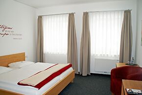 Ökölogisches Bildungszentrum Kultiviert
