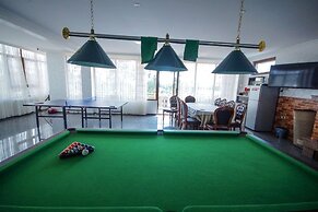 Hotel 725