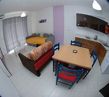 Wave Apartments Sarande
