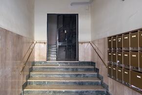 Roma - Via la Spezia 70