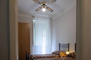 Roma - Via la Spezia 70