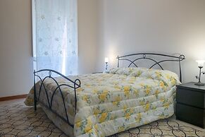 Roma - Via la Spezia 70