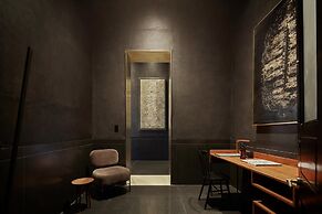Umbral, a Curio Collection by Hilton - Historical Hotel