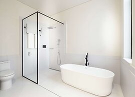 Umbral, a Curio Collection by Hilton