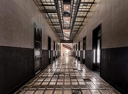 Umbral, a Curio Collection by Hilton - Historical Hotel