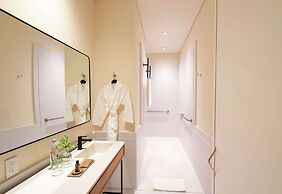 Umbral, a Curio Collection by Hilton