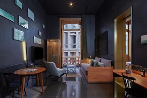 Umbral, a Curio Collection by Hilton - Historical Hotel