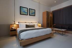 Umbral, a Curio Collection by Hilton - Historical Hotel