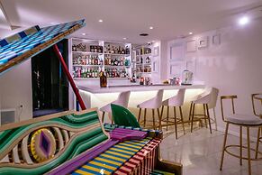 Umbral, a Curio Collection by Hilton - Historical Hotel