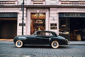 Umbral, a Curio Collection by Hilton - Historical Hotel