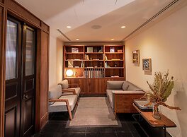 Umbral, a Curio Collection by Hilton - Historical Hotel