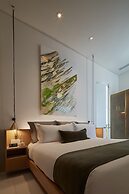 Umbral, a Curio Collection by Hilton - Historical Hotel