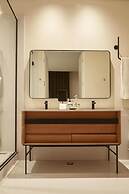 Umbral, a Curio Collection by Hilton - Historical Hotel