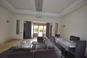 Apple Villa De Luxe 5