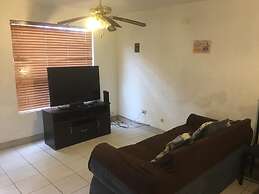 Blanquita Consulado Casa de Lujo