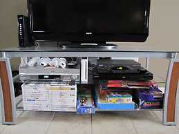 5 Br Pool Home with Spa in Aviana