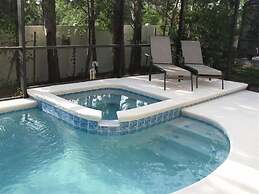 5 Br Pool Home with Spa in Aviana