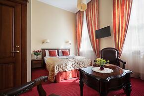 Conviva Hotel